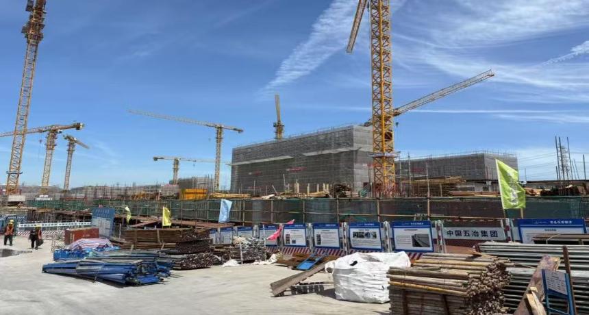 广富林街道开展建筑工地起重机械及动火作业安全专项检查