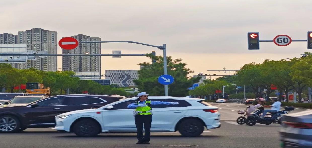 松江的“她们”荣获“全国巾帼文明岗”称号！