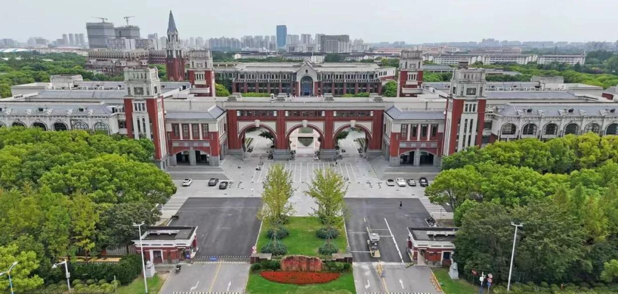 护航企业出海，松江携手华东政法大学打造涉外法治“实战引擎”