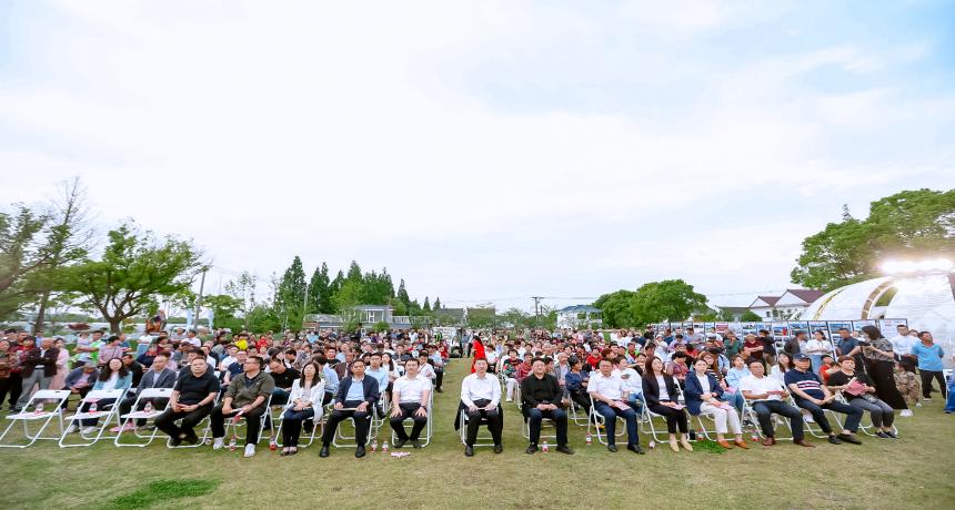 “游乡村 趣叶榭”2024年叶榭镇美食文化旅游节开幕式暨第16届张泽羊肉节、夏季村晚展示活动顺利举办